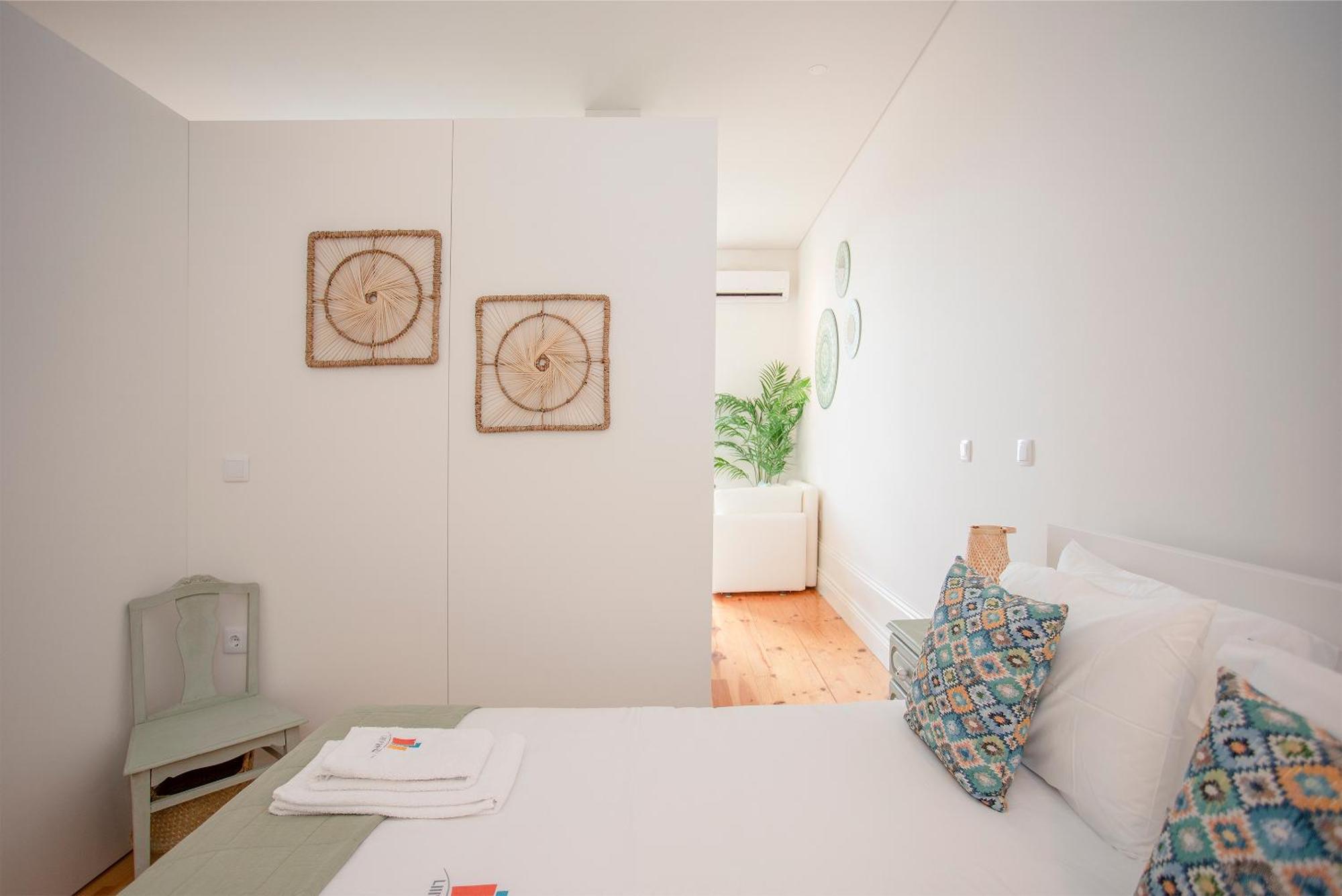 Liiiving In Porto - Downtown Balcony Studio Exterior photo